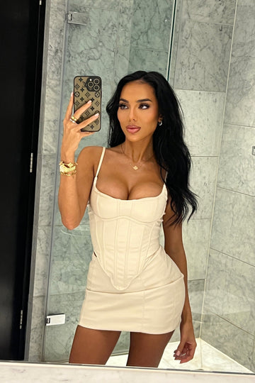 The Boss Leather Set in Cream