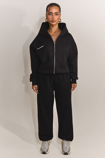 The Classics Cuffed Joggers in Black