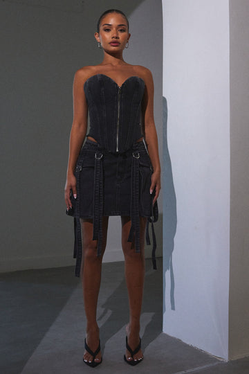Cargo skirt in Dark Wash