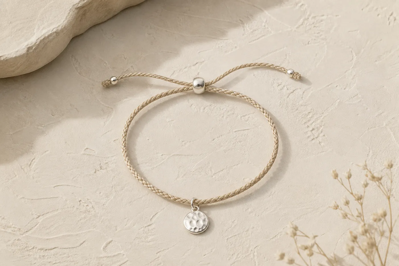 Braided Cord Bracelet Essential